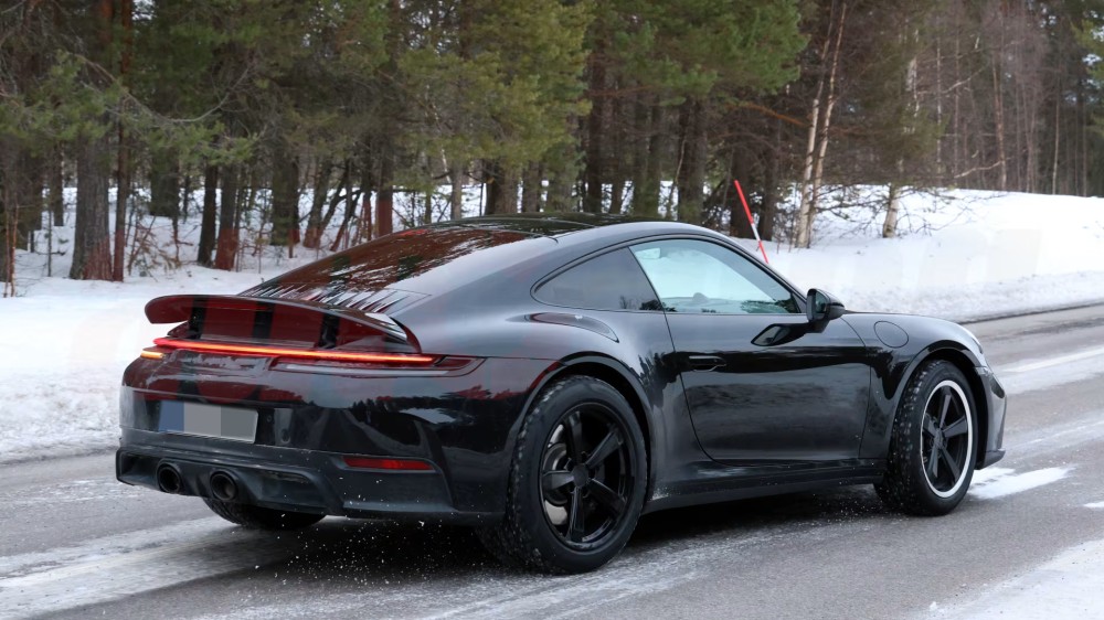 Porsche 911 Dakar 2027